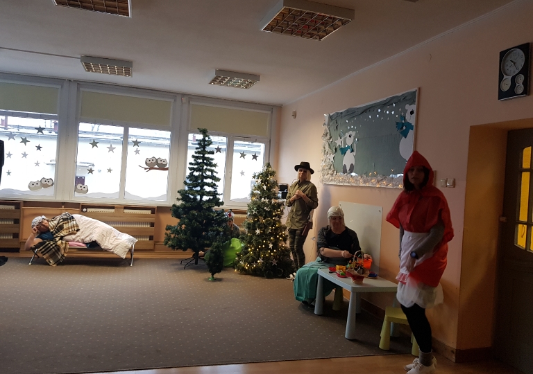 Teatrzyk Czerwony Kapturek